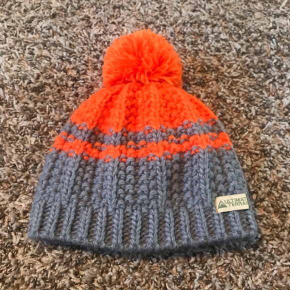 $5 for 2 or more NWOT Toboggan - Picture 1 of 3